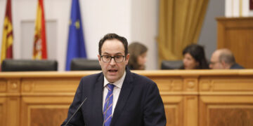 Martín-Buro denuncia el abandono de la Junta en los caminos de concentración parcelaria y el “expolio institucional” del patrimonio de los ayuntamientos