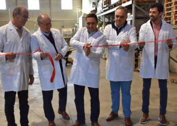 Martínez Chana inaugura Pinpilinpauxa Koloreak, una empresa pionera que desembarca desde Navarra gracias a Integra 4.0