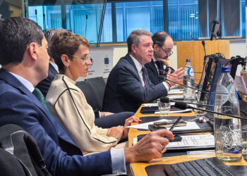 Page reclama que “redoblemos esfuerzos” ante el “recorte tan bestial” del presupuesto europeo que cuestiona la PAC y la cohesión Page reclama que “redoblemos esfuerzos” ante el “recorte tan bestial” del presupuesto europeo que cuestiona la PAC y la cohesión