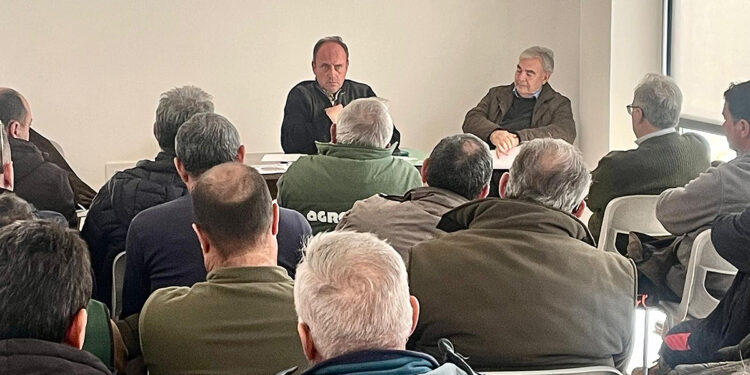 ASAJA CLM califica de “inútil e inservible” la declaración de comarca cinegética por daños de conejo y plantea el control biológico como alternativa 1 ASAJA CLM califica de “inútil e inservible” la declaración de comarca cinegética por daños de conejo y plantea el control biológico como alternativa