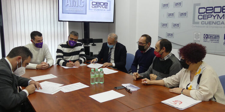 Actualizada la tabla salarial del metal para el año 2024 en Cuenca 1 Actualizada la tabla salarial del metal para el año 2024 en Cuenca