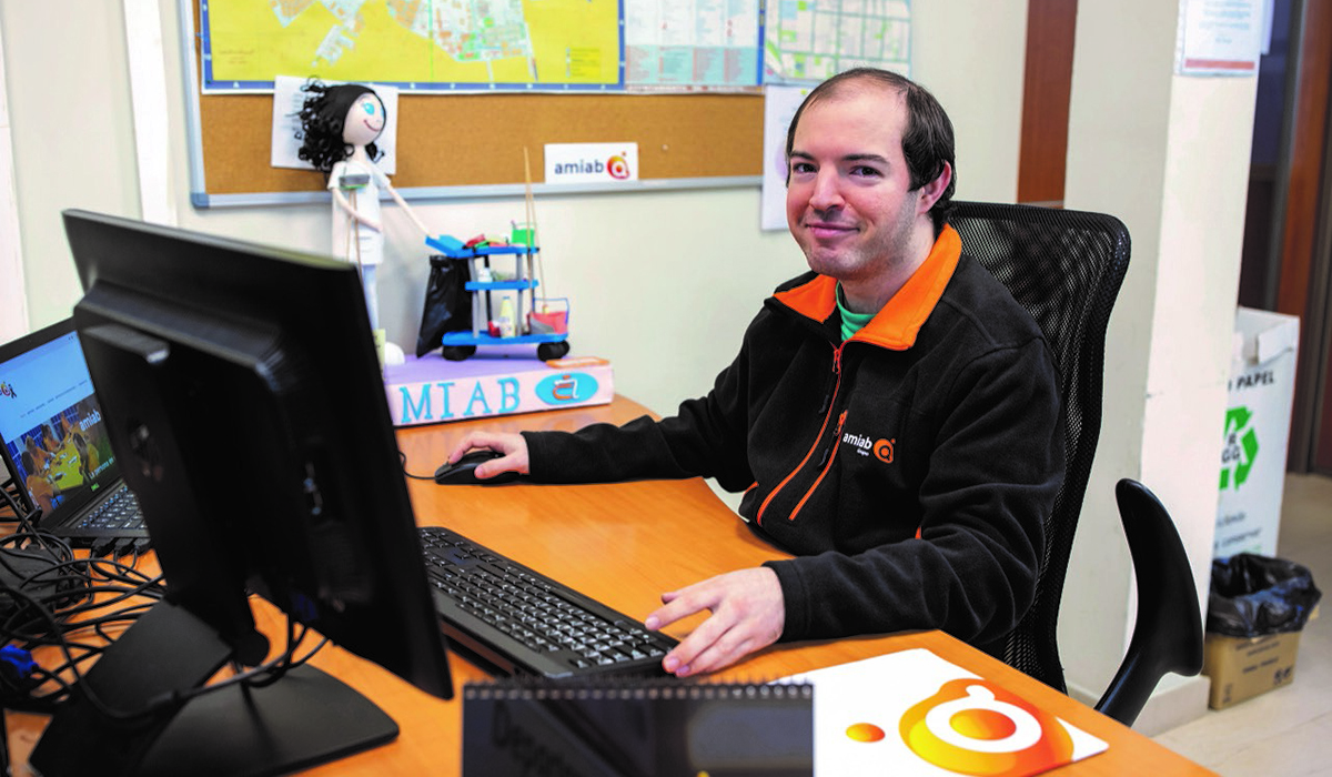 Amiab afronta el 2026 con renovada ilusión para seguir reforzando la atención a personas vulnerables en alianza con la sociedad 2 Amiab afronta el 2026 con renovada ilusión para seguir reforzando la atención a personas vulnerables en alianza con la sociedad