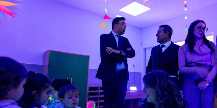 Castilla-La Mancha aumenta en más del doble el número de escuelas infantiles gracias al programa de impulso a la escolarización de 0 a 3 años 1 Castilla-La Mancha aumenta en más del doble el número de escuelas infantiles gracias al programa de impulso a la escolarización de 0 a 3 años