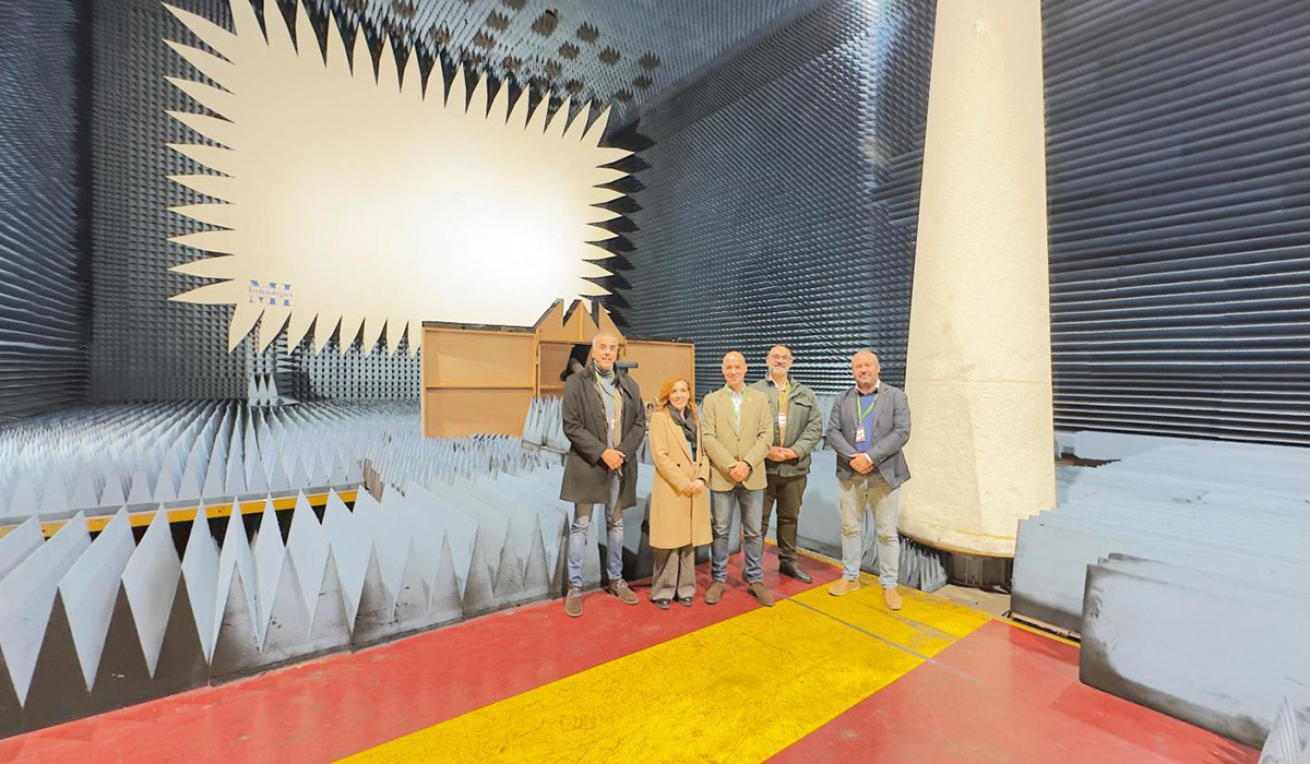 Castilla-La Mancha y el Instituto Nacional de Técnica Aeroespacial refuerzan la formación DUAL para impulsar el talento en defensa, aeronáutica o inteligencia artificial 2 Castilla-La Mancha y el Instituto Nacional de Técnica Aeroespacial refuerzan la formación DUAL para impulsar el talento en defensa, aeronáutica o inteligencia artificial