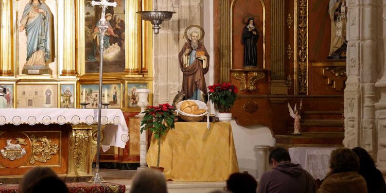 Cogolludo celebra San Antón y reivindica el papel esencial de agricultores y ganaderos en el futuro alimentario