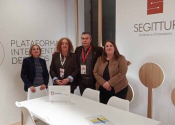 Cuenca renueva su distintivo como Destino Turístico Inteligente en el marco de Fitur 2026