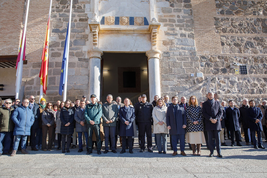 El Gobierno del presidente García-Page, en nombre de toda la sociedad castellanomanchega, traslada su pésame a los afectados por la tragedia de Adamuz 2 El Gobierno del presidente García-Page, en nombre de toda la sociedad castellanomanchega, traslada su pésame a los afectados por la tragedia de Adamuz