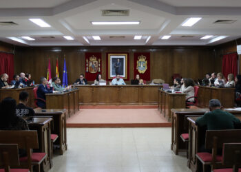El Pleno acuerda trabajar para limitar los precios del alquiler en Azuqueca