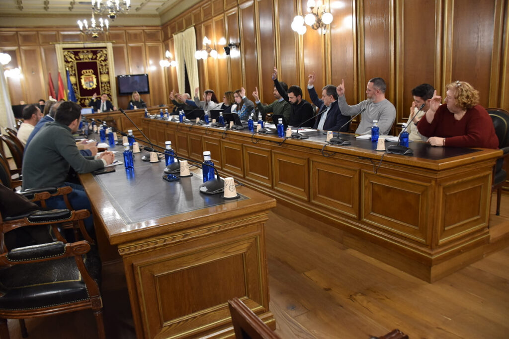 El Pleno de la Diputación de Cuenca aprueba con el voto en contra del PP el convenio para urbanizar los terrenos de Adif en Tarancón 2 El Pleno de la Diputación de Cuenca aprueba con el voto en contra del PP el convenio para urbanizar los terrenos de Adif en Tarancón