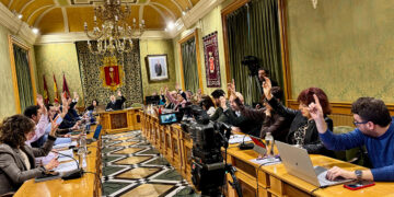 El Pleno del Ayuntamiento de Cuenca aprueba el nombramiento como Hijo Adoptivo de José Luis Muñoz Ramírez