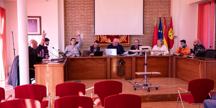 El pleno de Yunquera de Henares aprueba la nueva ordenanza del servicio de agua para adaptarse a la normativa autonómica