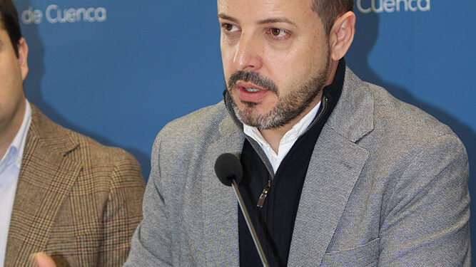 Juan Guadalajara “El alcalde ha engañado a todos los conquenses aprobando una ordenanza que sabía que no iba a cumplir”