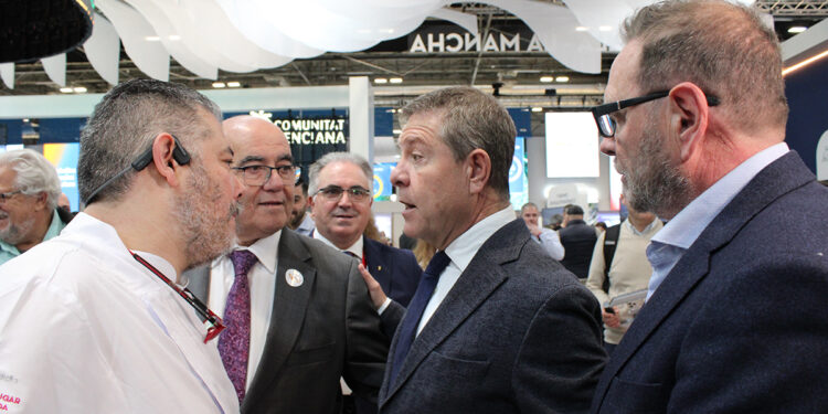 La Federación de Turismo y Hostelería de Guadalajara muestra la gastronomía y el potencial turístico de la provincia en FITUR