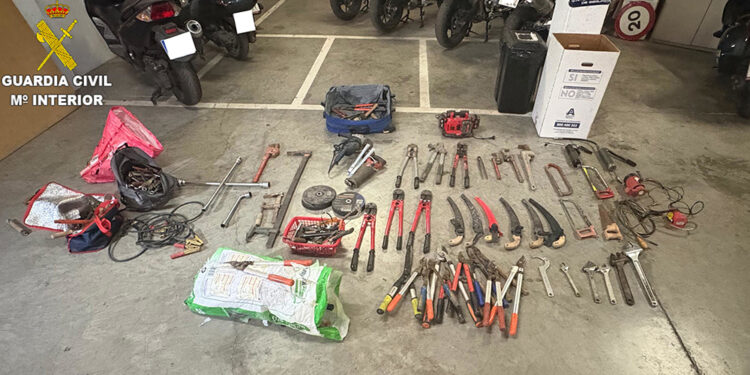 La Guardia Civil de Cuenca desarticula un grupo criminal dedicado a los robos en explotaciones agrícolas