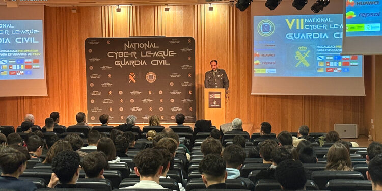 La Guardia Civil inaugura la fase clasificatoria de la VII Ciberliga en su modalidad pre-amateur en Cuenca 1 La Guardia Civil inaugura la fase clasificatoria de la VII Ciberliga en su modalidad pre-amateur en Cuenca