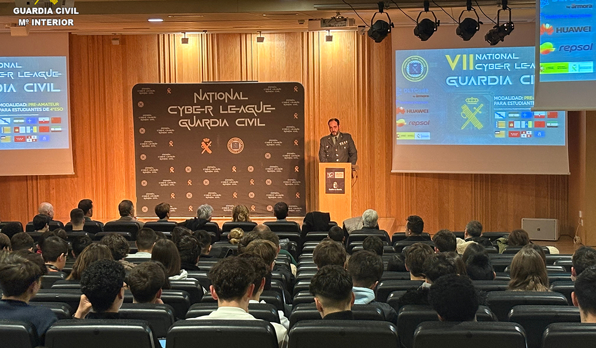 La Guardia Civil inaugura la fase clasificatoria de la VII Ciberliga en su modalidad pre-amateur en Cuenca 2 La Guardia Civil inaugura la fase clasificatoria de la VII Ciberliga en su modalidad pre-amateur en Cuenca