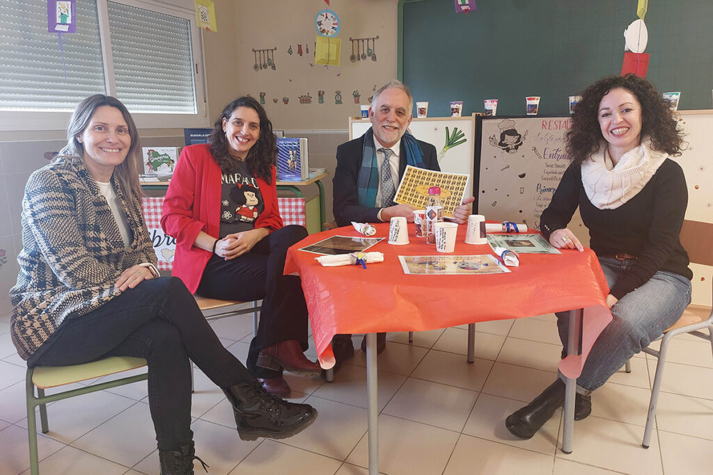 La Junta felicita al colegio Gloria Fuertes, de Villanueva de la Torre, por un premio nacional conseguido por su biblioteca escolar
