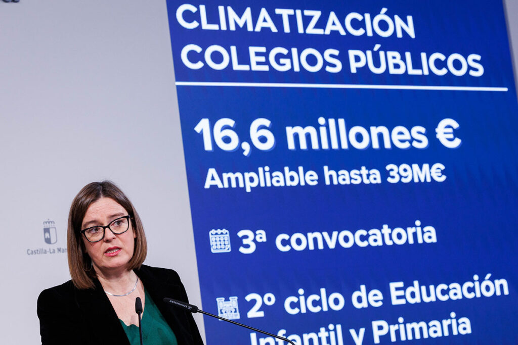 La Junta modifica la orden de bases de las ayudas para la climatización de los colegios y saca una nueva convocatoria con 16,6 millones de euros