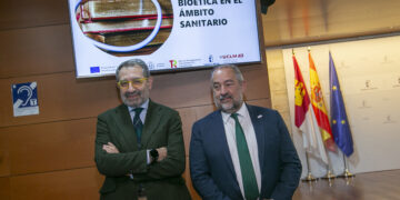 La Junta y la Universidad de Castilla-La Mancha inauguran el nuevo formato de microcredencial universitaria en Bioética en el ámbito sanitario