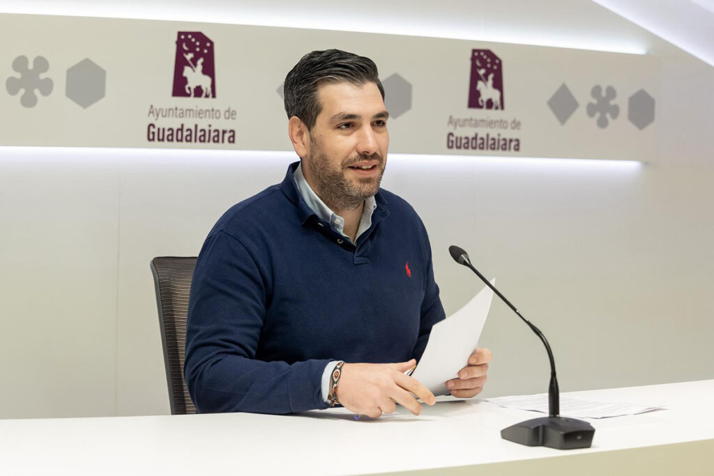 La actualización de la ZBE en Guadalajara elimina la obligación de estacionar para los vehículos ECO y CERO en el casco histórico 2 La actualización de la ZBE en Guadalajara elimina la obligación de estacionar para los vehículos ECO y CERO en el casco histórico