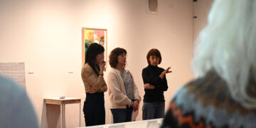 La artista Begoña Goyenetxea presenta su obra PAR blanco 2025 en la sala Parkett de la UCLM