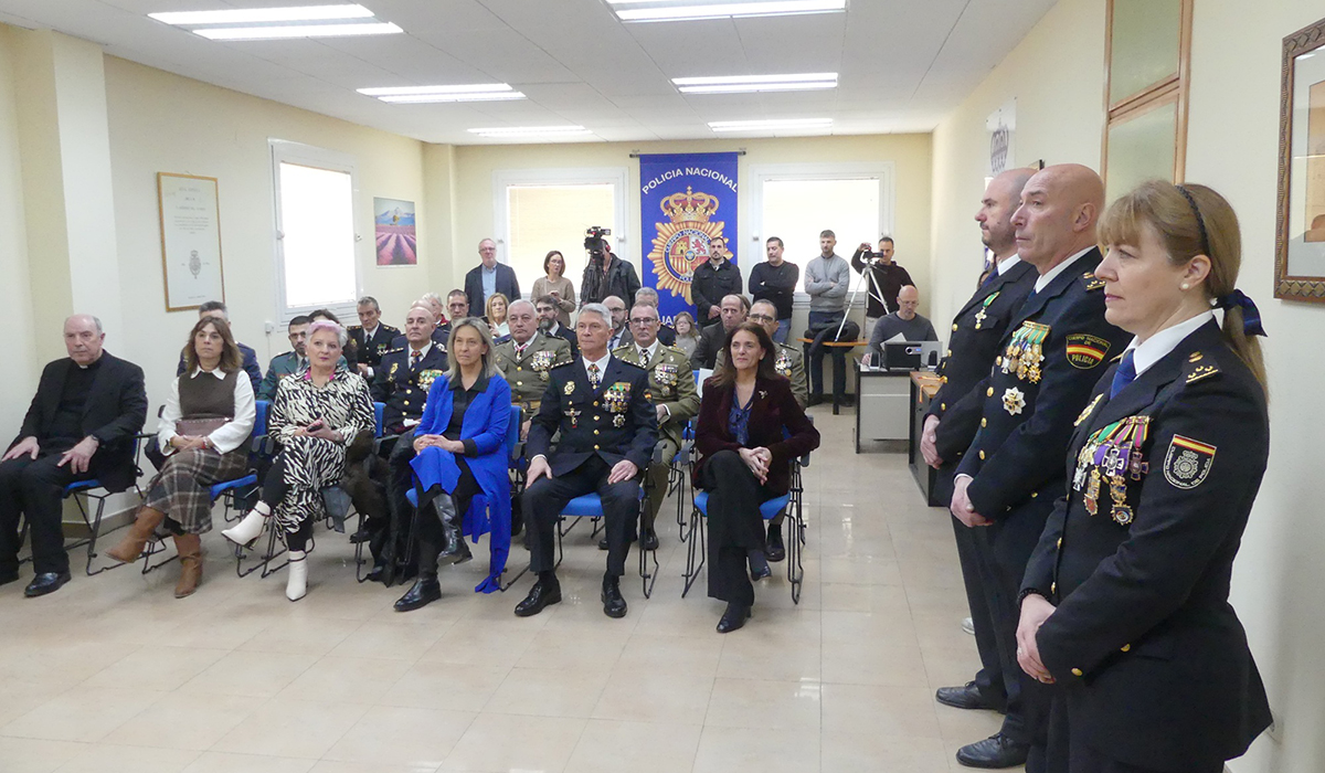 La subdelegada del Gobierno en Guadalajara destaca la seguridad como el “hilo de oro” que garantiza las libertades