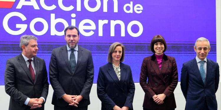 Laura Barbas, artífice del éxito del Observatorio de Yebes, primera mujer al frente del Instituto Geográfico Nacional en sus 155 años de historia 1 Laura Barbas, una eminencia del Observatorio Astronómico de Yebes, primera mujer al frente del Instituto Geográfico Nacional en sus 155 años de historia