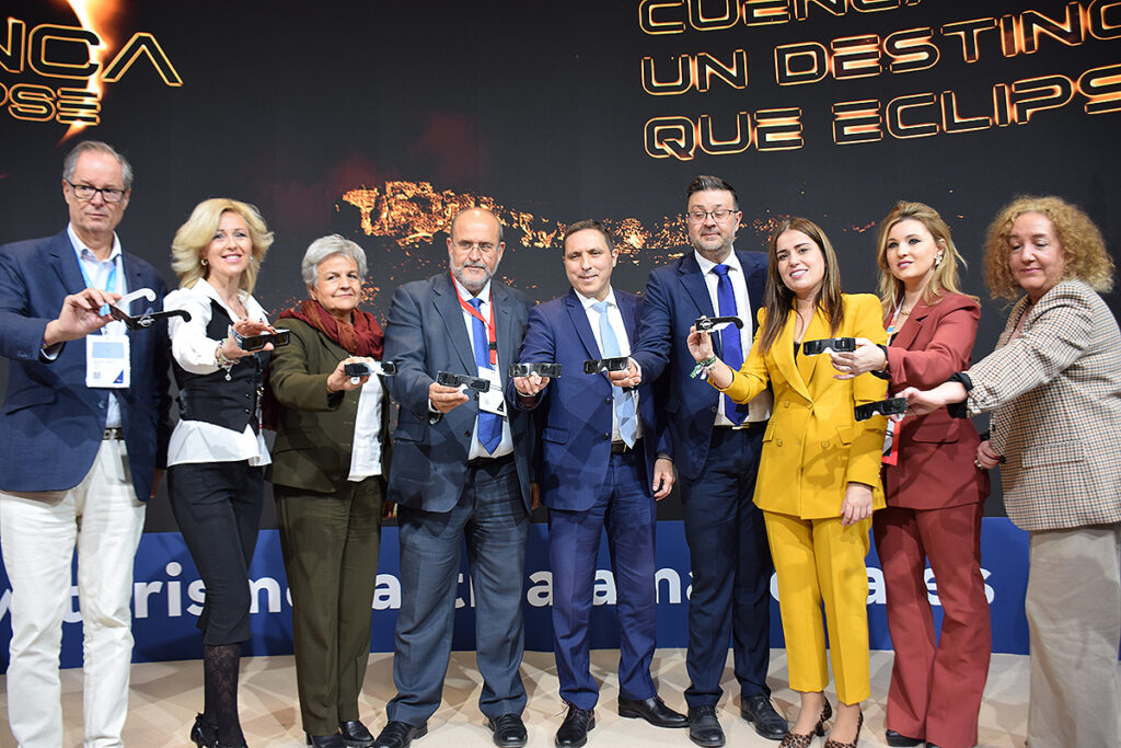 Martínez Chana presentan la oferta turística en Fitur basada en el eclipse, el Valle del Cabriel y los yacimientos romanos con un nuevo proyecto de 1,2 millones para Noheda