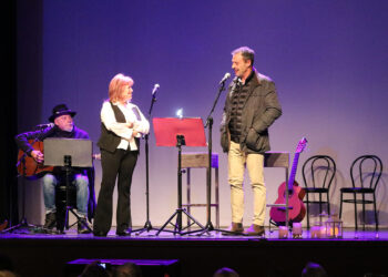 Nueva edición del Ágora de Poesía con cerca de una treintena de autores y músicos sobre el escenario del Moderno 8 Nueva edición del Ágora de Poesía con cerca de una treintena de autores y músicos sobre el escenario del Moderno