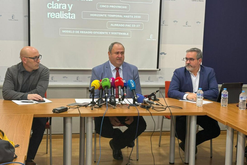 Presentado el Plan Director Nuevos Regadíos, una estrategia clave para el sector agroalimentario y el medio rural