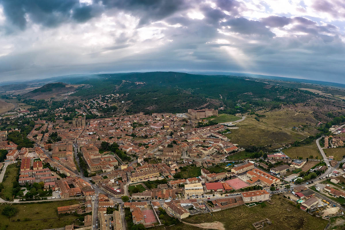 Sigüenza crece en turismo y economía con 103.626 visitantes en 2025