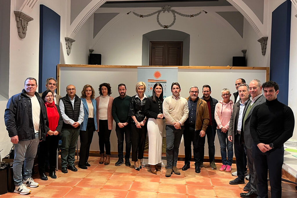 ADIMAN firma contratos de ayudas Leader con 9 empresas agroalimentarias que recibirán un total de 250.000 euros