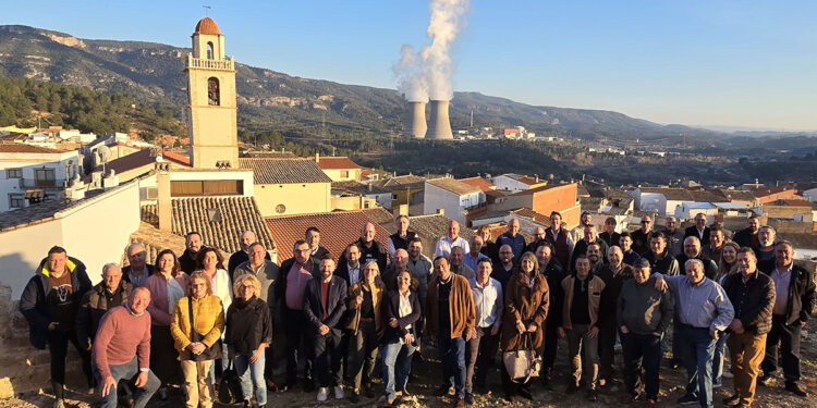 AMAC defiende la prórroga de las centrales nucleares en España con argumentos técnicos, considerándola imprescindible para atender la creciente demanda energética