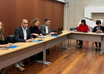 ANPE confirma la bajada a 18 horas lectivas en Secundaria para el próximo curso y exige calendario y presupuesto para el resto de mejoras