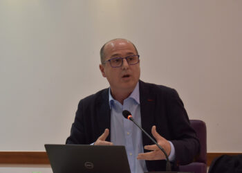 Alberto Rojo recrimina a Guarinos que no quiera ayudar a las escuelas infantiles de 0 a 3 años y se oponga a buscar soluciones para su viabilidad