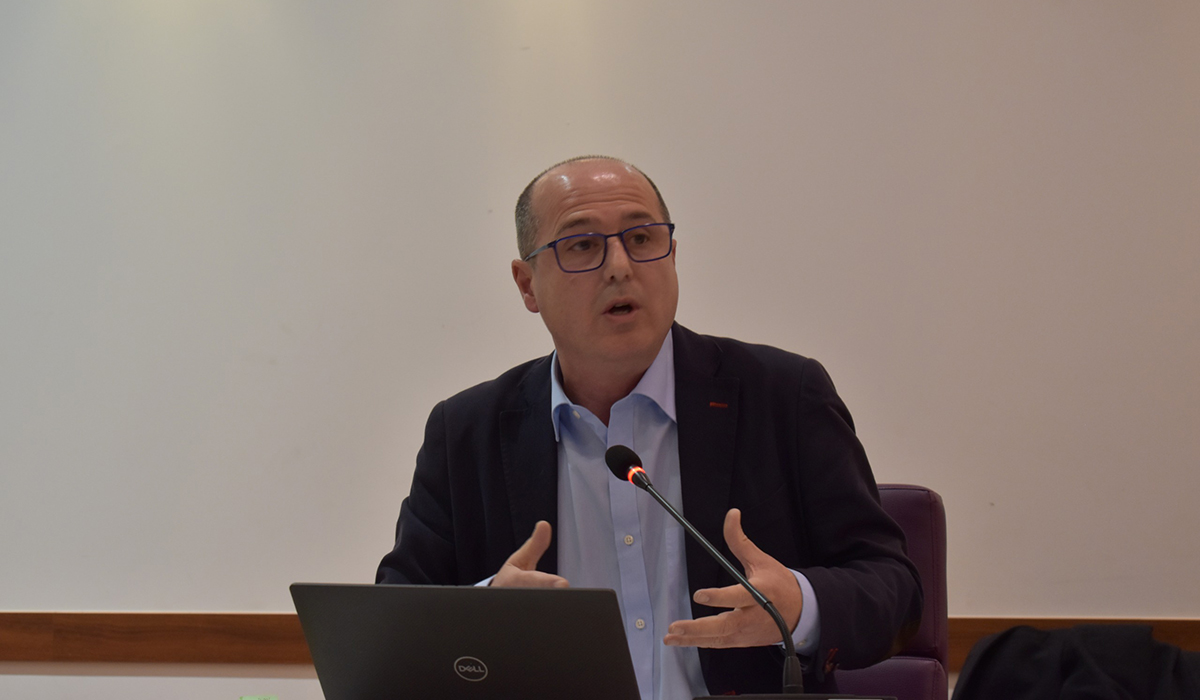 Alberto Rojo recrimina a Guarinos que no quiera ayudar a las escuelas infantiles de 0 a 3 años y se oponga a buscar soluciones para su viabilidad 2 Alberto Rojo recrimina a Guarinos que no quiera ayudar a las escuelas infantiles de 0 a 3 años y se oponga a buscar soluciones para su viabilidad