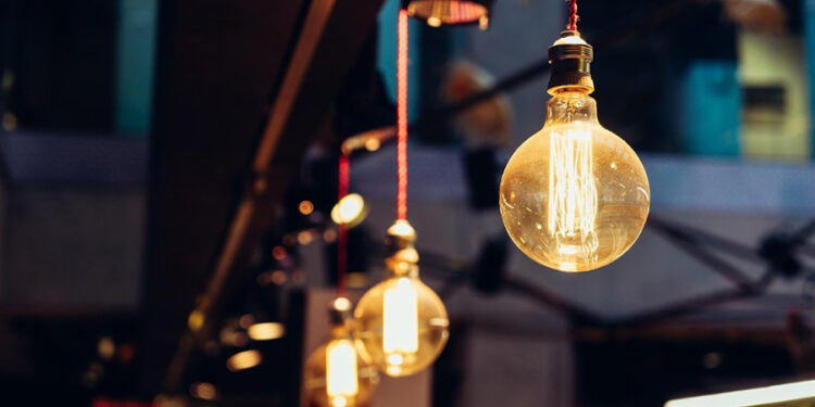 CAEs cómo cobrar por mejorar la eficiencia energética de tu vivienda