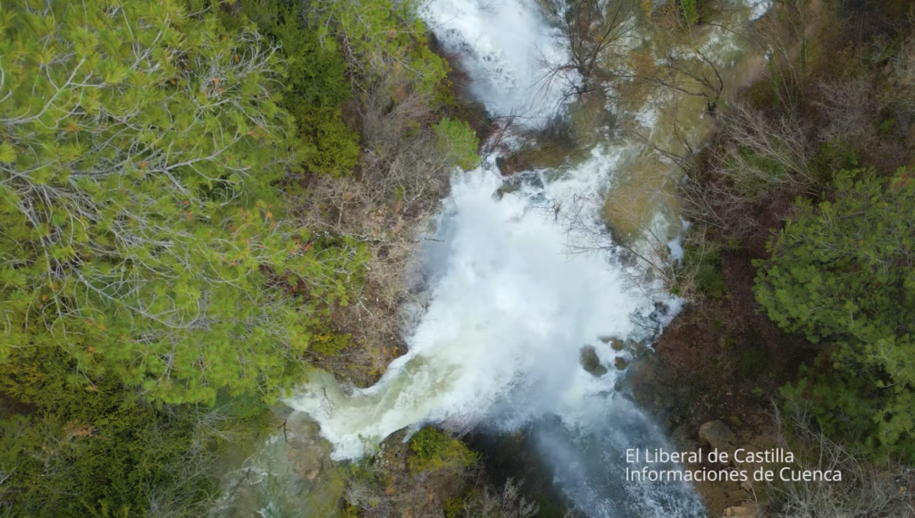 Vídeo. La cueva de Royo Malo reventó dejando este espectáculo junto al Escabas 2 Captura de pantalla 2026 02 16 172935