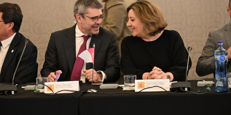 Castilla-La Mancha bate su récord exportador con más de 11.165 millones de euros en 2025 y crece por encima del 4% en términos interanuales 1 Castilla-La Mancha bate su récord exportador con más de 11.165 millones de euros en 2025 y crece por encima del 4% en términos interanuales