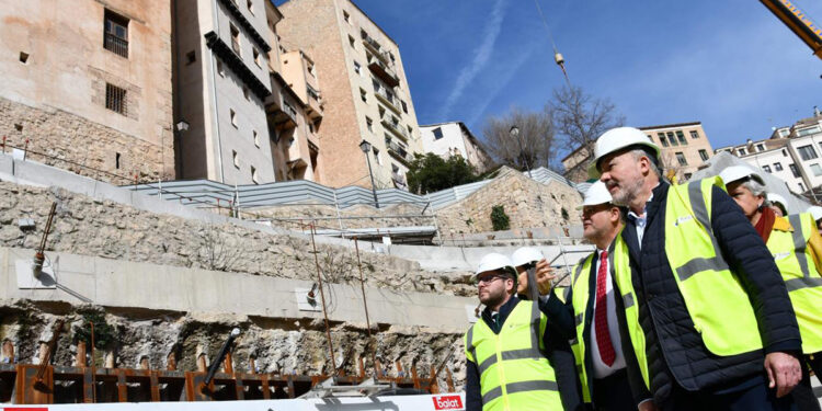 Castilla-La Mancha ha licitado por valor de casi el 6% de su PIB durante el pasado 2025