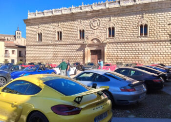 Cogolludo reúne más de un centenar de Porsche en una jornada que llenó de motor y turismo la villa ducal