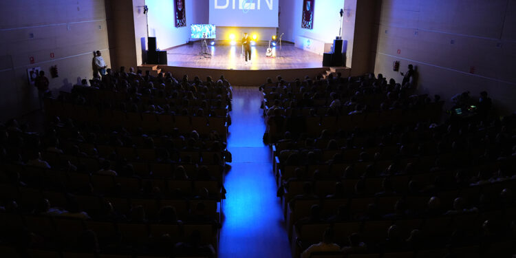 Comienzan las actuaciones del festival Gacha´s Comedy en los escenarios de la UCLM