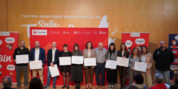 Cruz Roja Guadalajara reconoce a 16 empresas y personas que colaboraron en sus Planes de Empleo durante 2025
