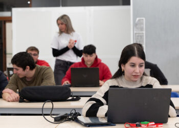 Cuenca acogerá cursos presenciales gratuitos en competencias digitales del programa ‘Yo Conecto’ de Fundación Cibervoluntarios