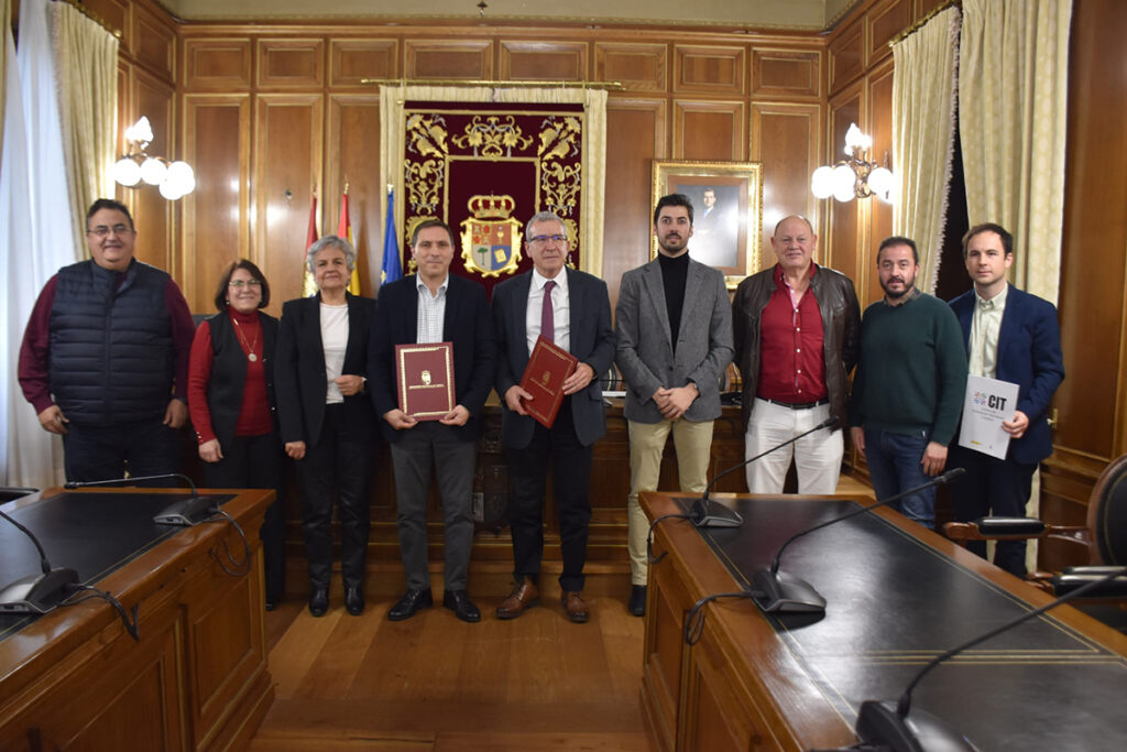 Diputación de Cuenca y MITECO firman un convenio de 850.000 euros para mantener los Centros de Innovación Territorial