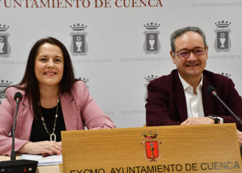 El Ayuntamiento de Cuenca acuerda resolver el contrato en el Obispo Laplana y requiere la comprobación de las obras ejecutadas para recepcionar los vestuarios