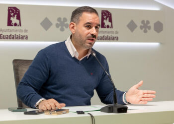 El Ayuntamiento de Guadalajara garantiza la plena normalidad del transporte urbano y revisa los pliegos de la nueva contratación para ajustarlos al mercado actual