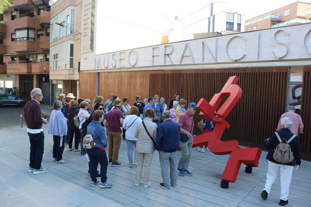 El Ayuntamiento de Guadalajara impulsa nuevos viajes culturales para personas mayores, con un destino fuera de Europa