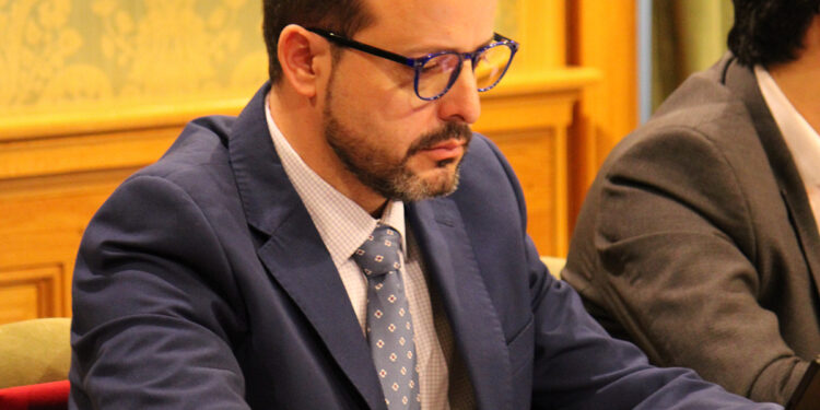 El Grupo Popular denuncia la falta de control del Ayuntamiento de Cuenca sobre el transporte público y los reiterados incumplimientos del contrato por parte de la concesionaria 1 El Grupo Popular denuncia la falta de control del Ayuntamiento de Cuenca sobre el transporte público y los reiterados incumplimientos del contrato por parte de la concesionaria