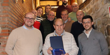 El PP reconoce al alcalde de Paredes de Sigüenza por sus 30 años de vocación y servicio público